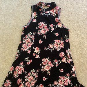 Forever 21 Black Floral High-Neck Mini Shift Dress S